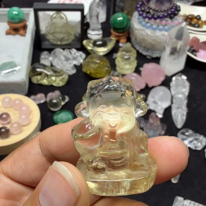 未镶嵌颈饰水晶水晶