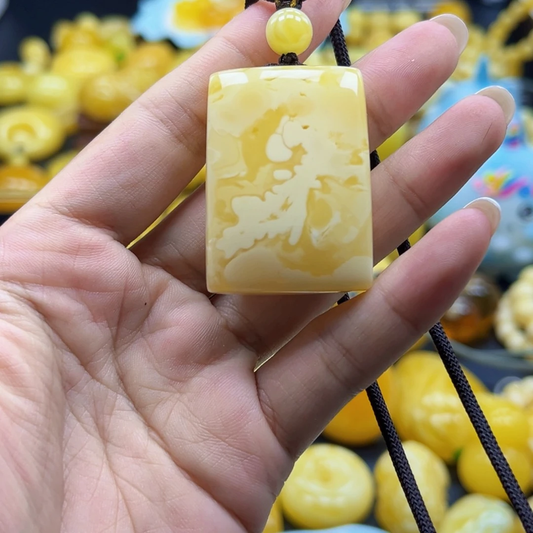 未镶嵌蜜蜡珠宝奇石