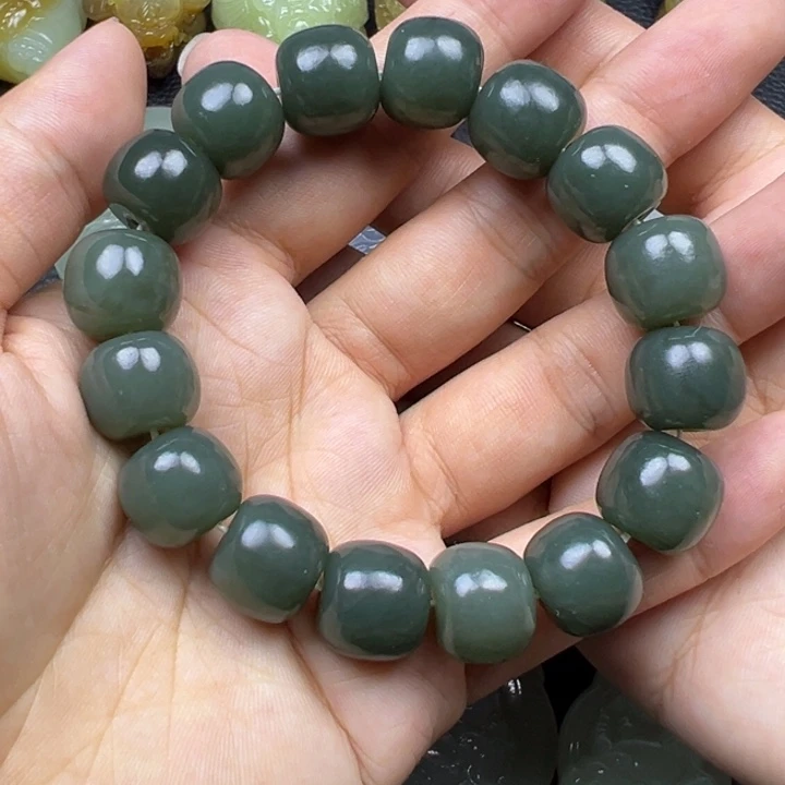 和田玉未镶嵌珠宝奇石卡14