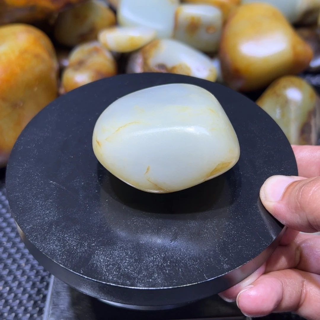 和田玉（子料）未镶嵌吊坠(不含链)173