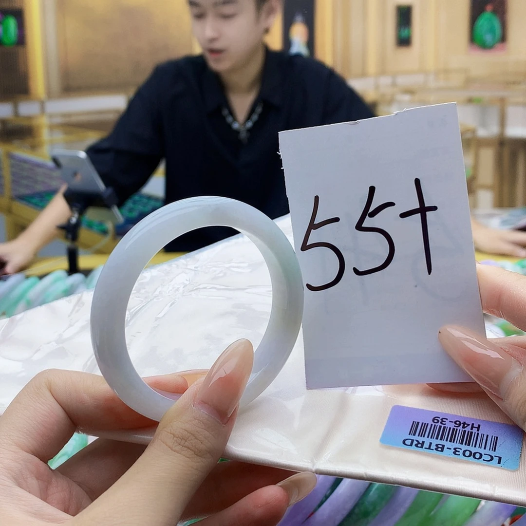未镶嵌手镯翡翠0099778000