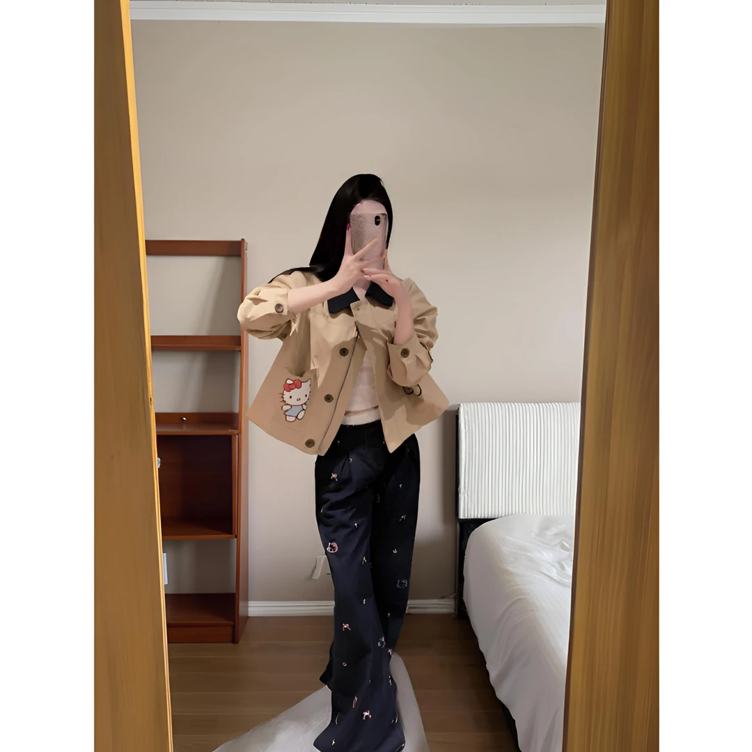 KT猫卡其色短外套2025春季新款修身显瘦甜美小香风休闲百搭外套