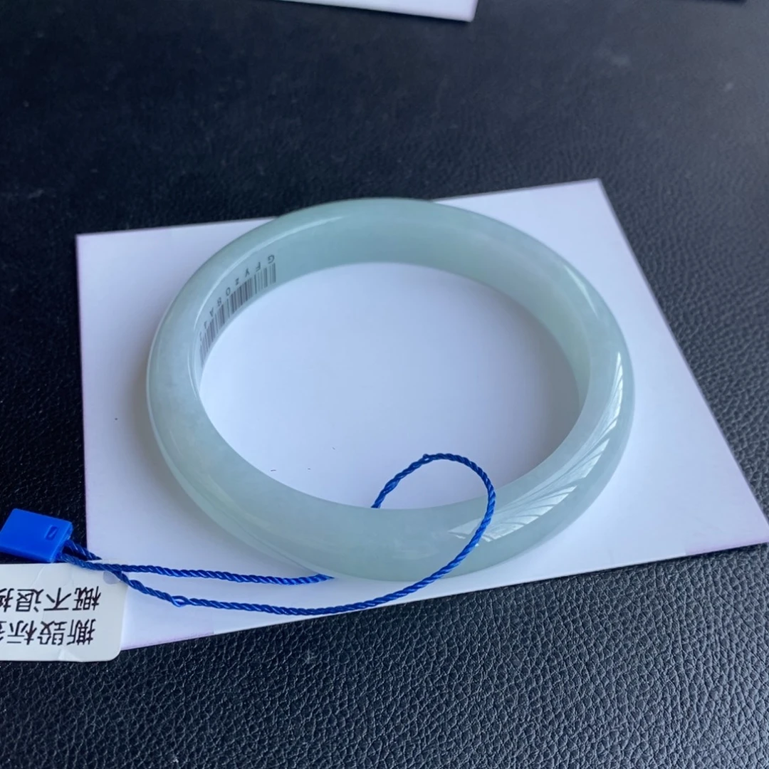 翡翠未镶嵌手镯62正圈