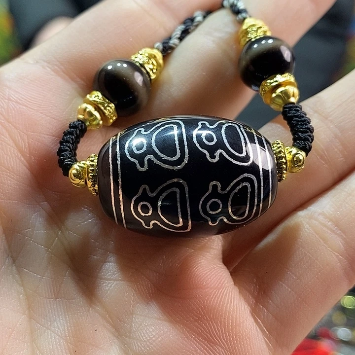 玛瑙/玉髓颈饰合金