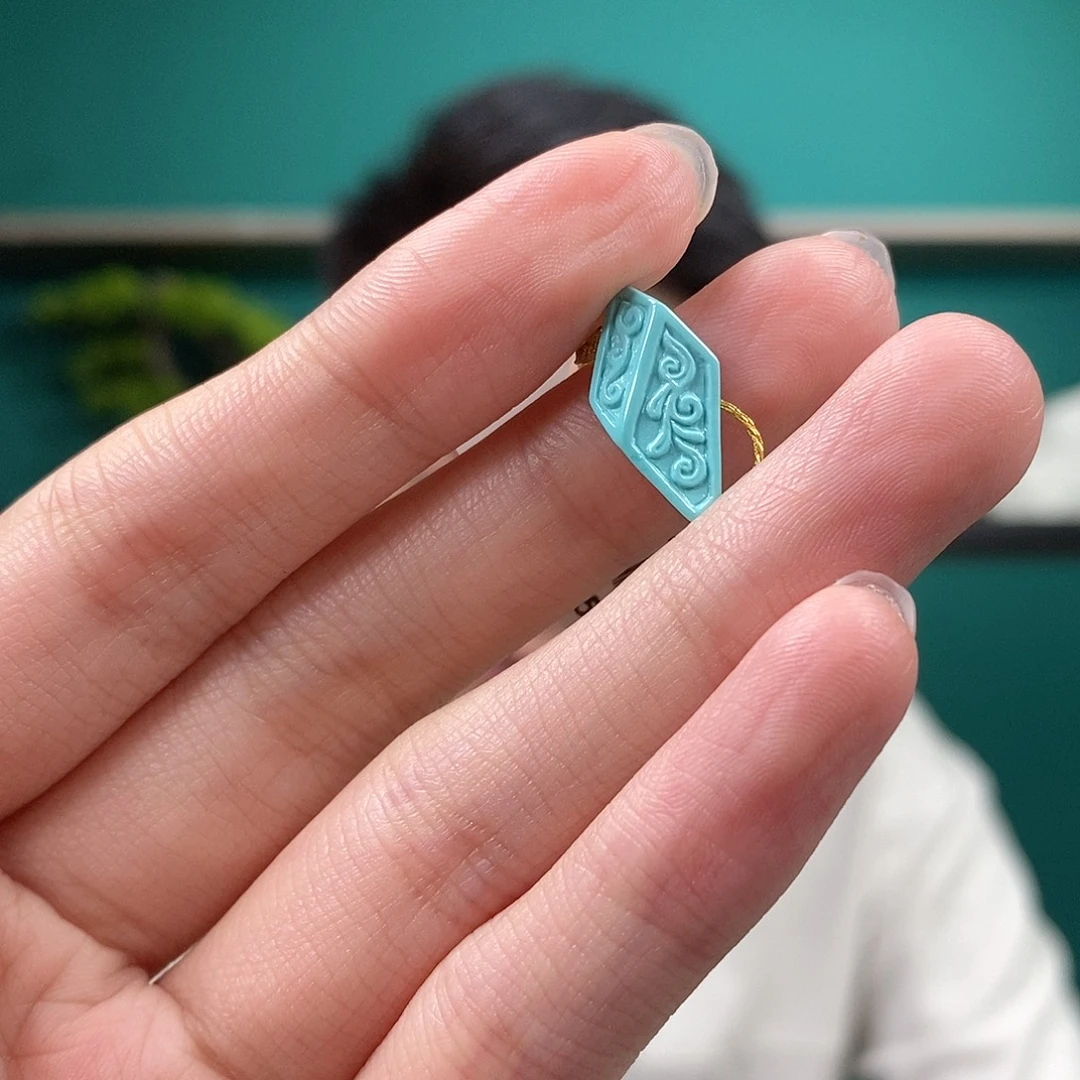 未镶嵌绿松石珠宝奇石