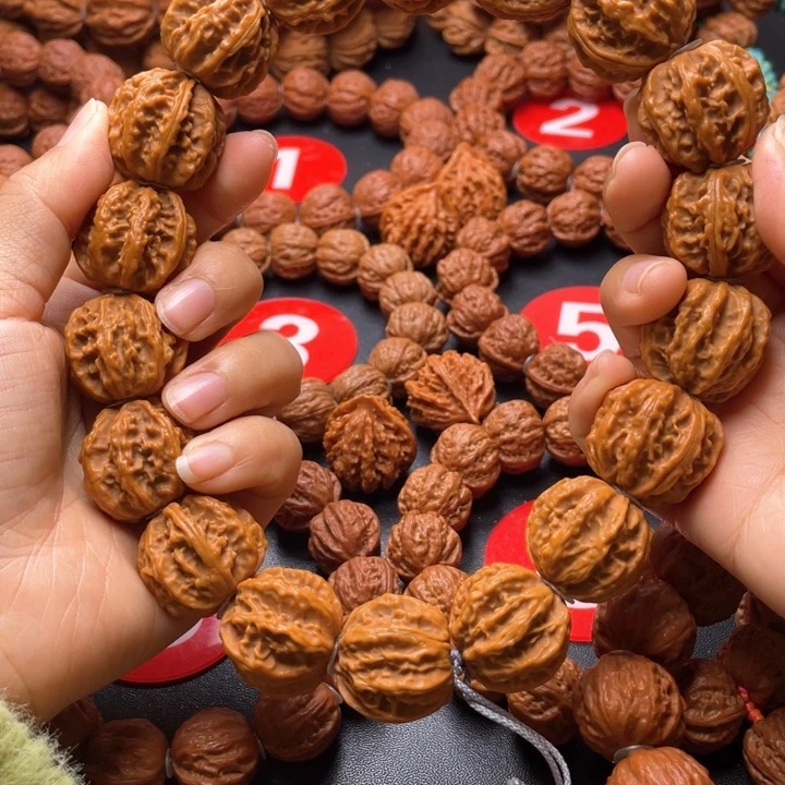 文玩核桃吊坠风****6龙脊京八棱