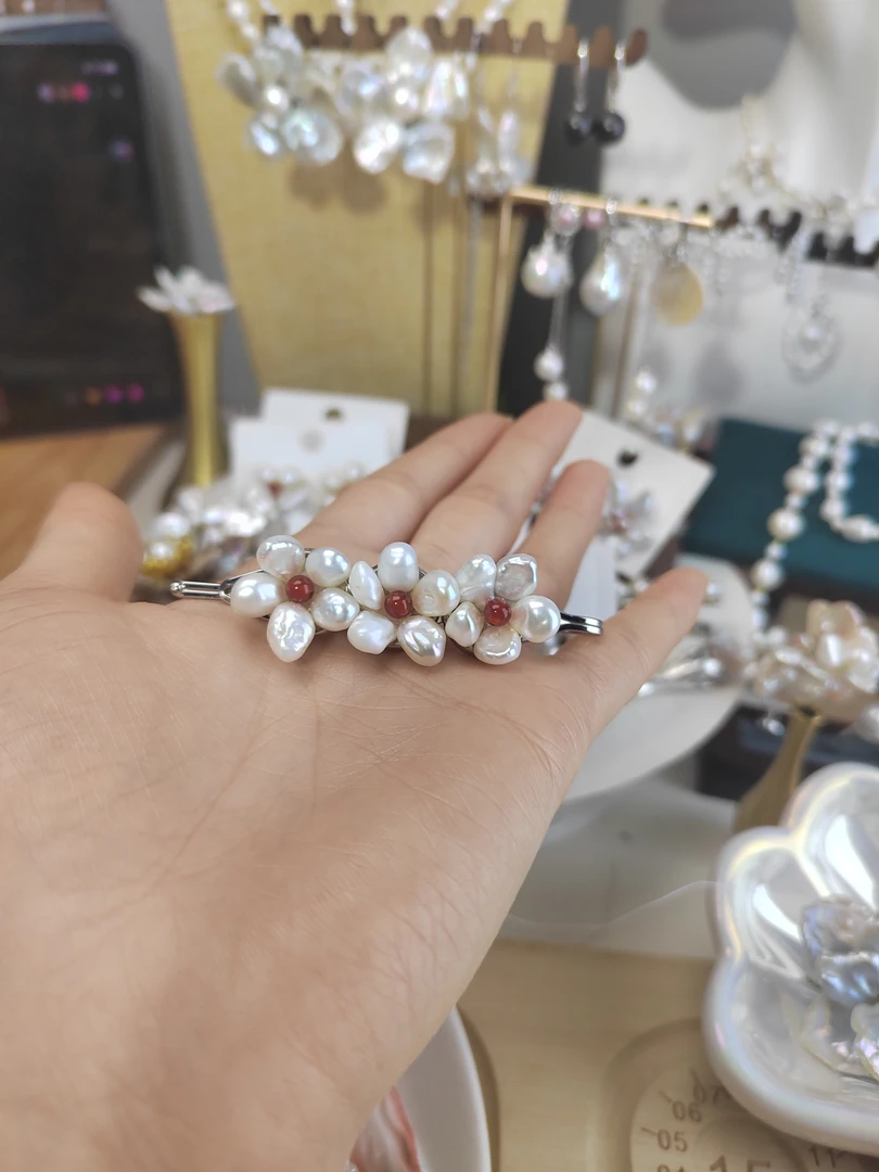 珍珠花朵一字夹清新