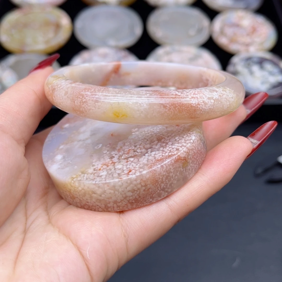 玛瑙/玉髓手镯未镶嵌6263