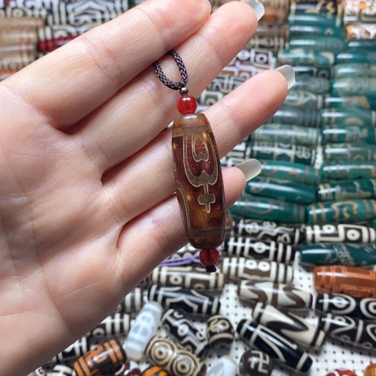 未镶嵌颈饰玛瑙/玉髓