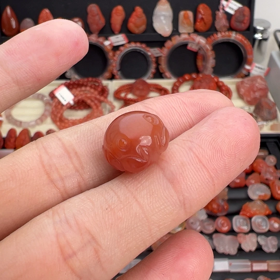 南红玛瑙未镶嵌颈饰小章鱼