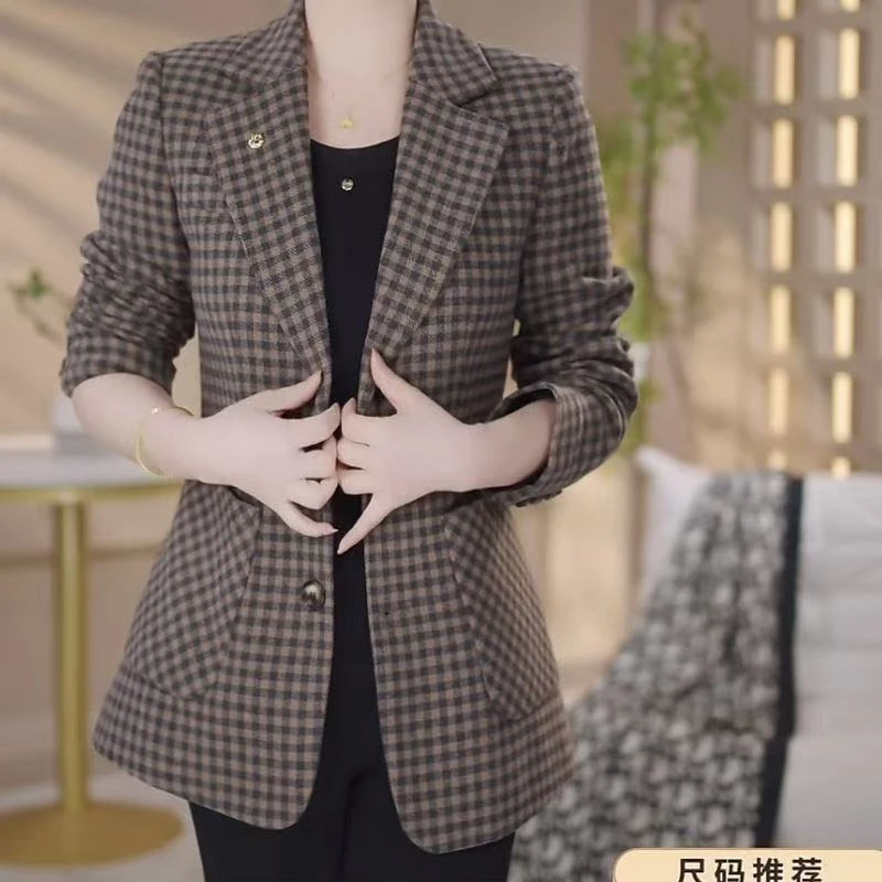 小西装外套女2025网红春秋韩版修身休闲秋季西服上衣百搭