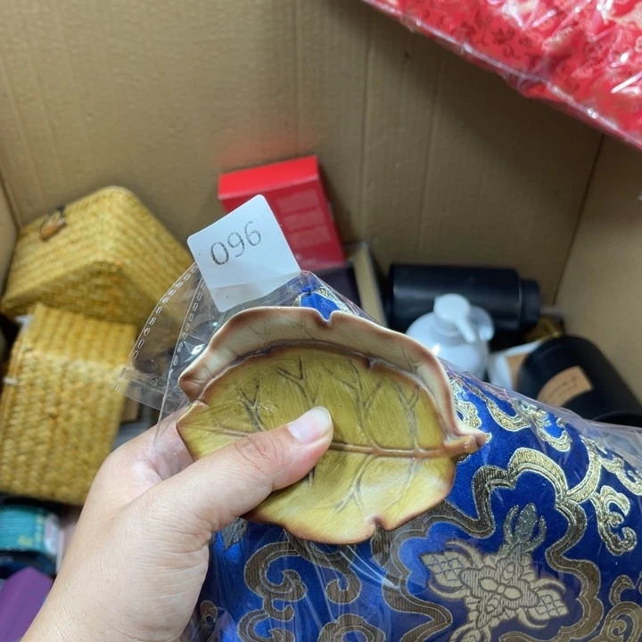 回流瓷器瓷器碎片96