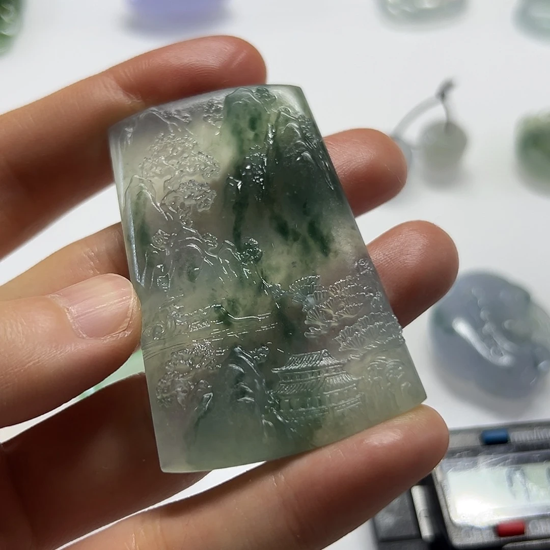 未镶嵌定制翡翠挂件