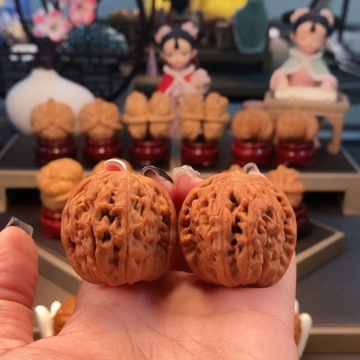 文玩核桃把件37全品莲花