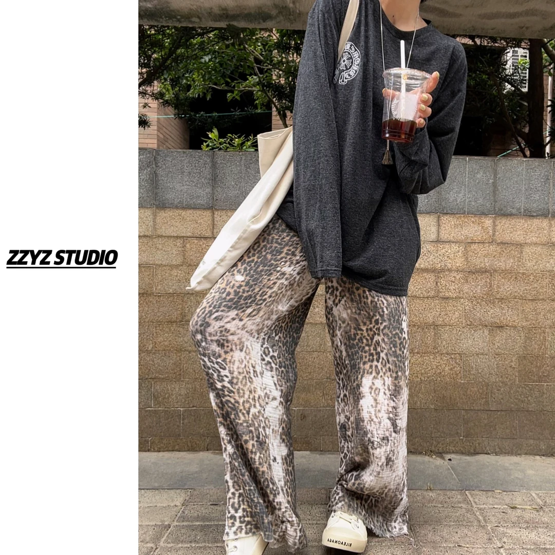 【ZZYZ】“私藏时差”马蹄梵文国旗印花宽松圆领阔版长袖休闲慵懒T恤