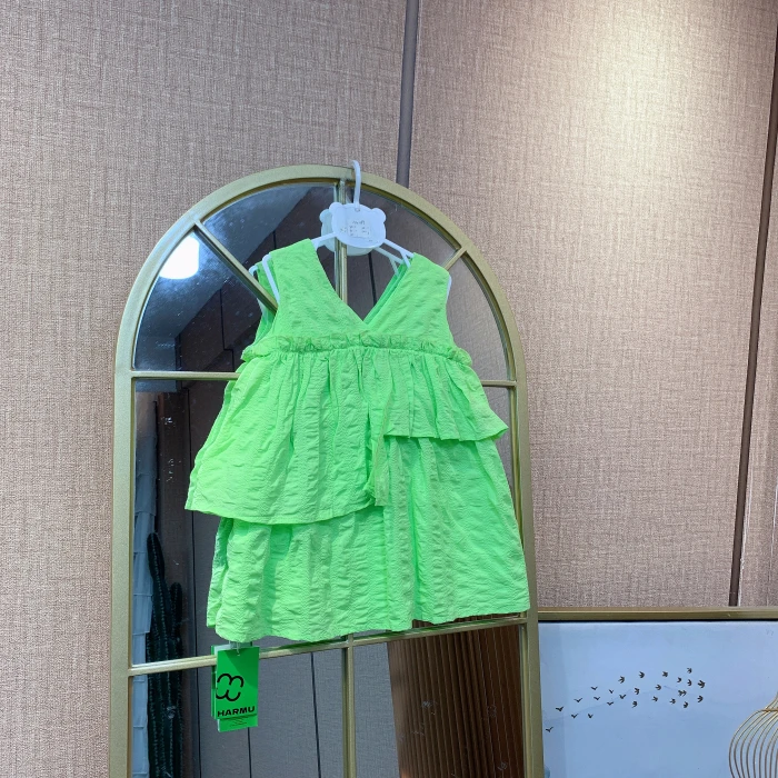 AN369    宝宝果绿色背心连衣裙  夏季