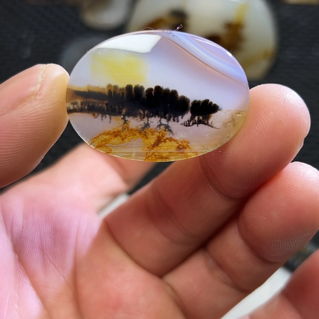 海***洋玛瑙/玉髓未镶嵌珠宝半成品