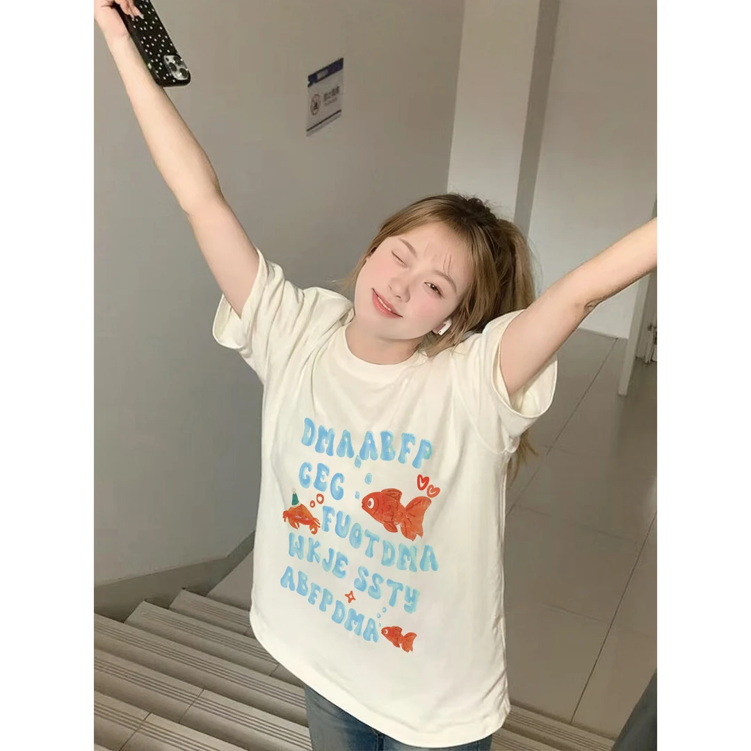 新款夏季新款圆领短袖女t恤小众韩系学院风宽松显瘦百搭洋气上衣