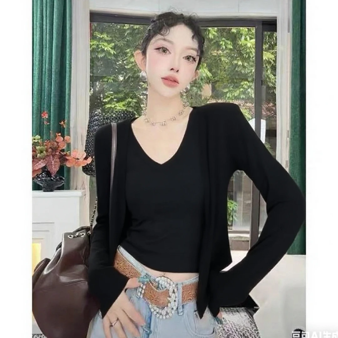 极简风冬季V领秋季气质女装假两件开衫上衣