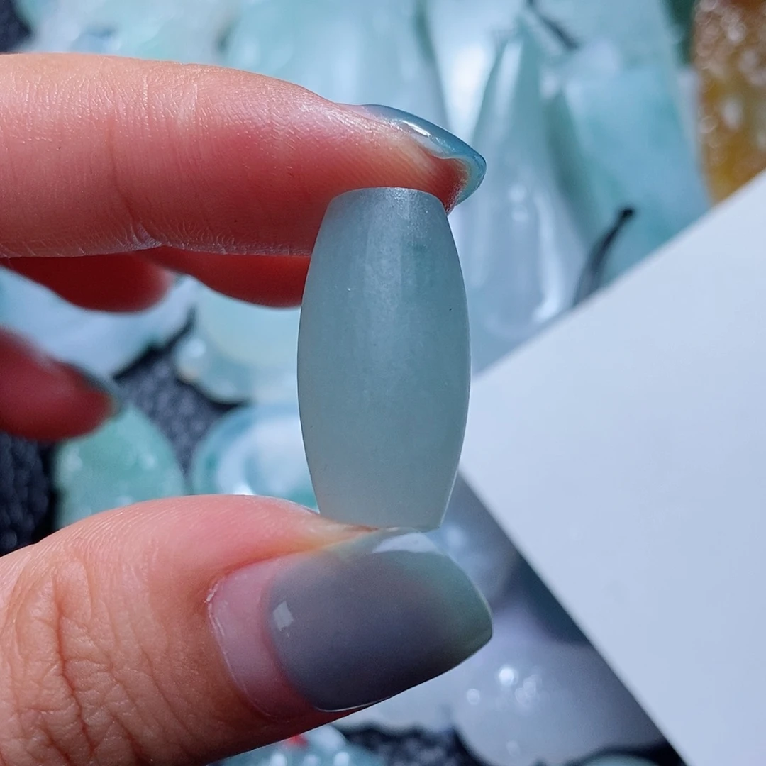 定制翡翠未镶嵌毛货付款后确认抛光