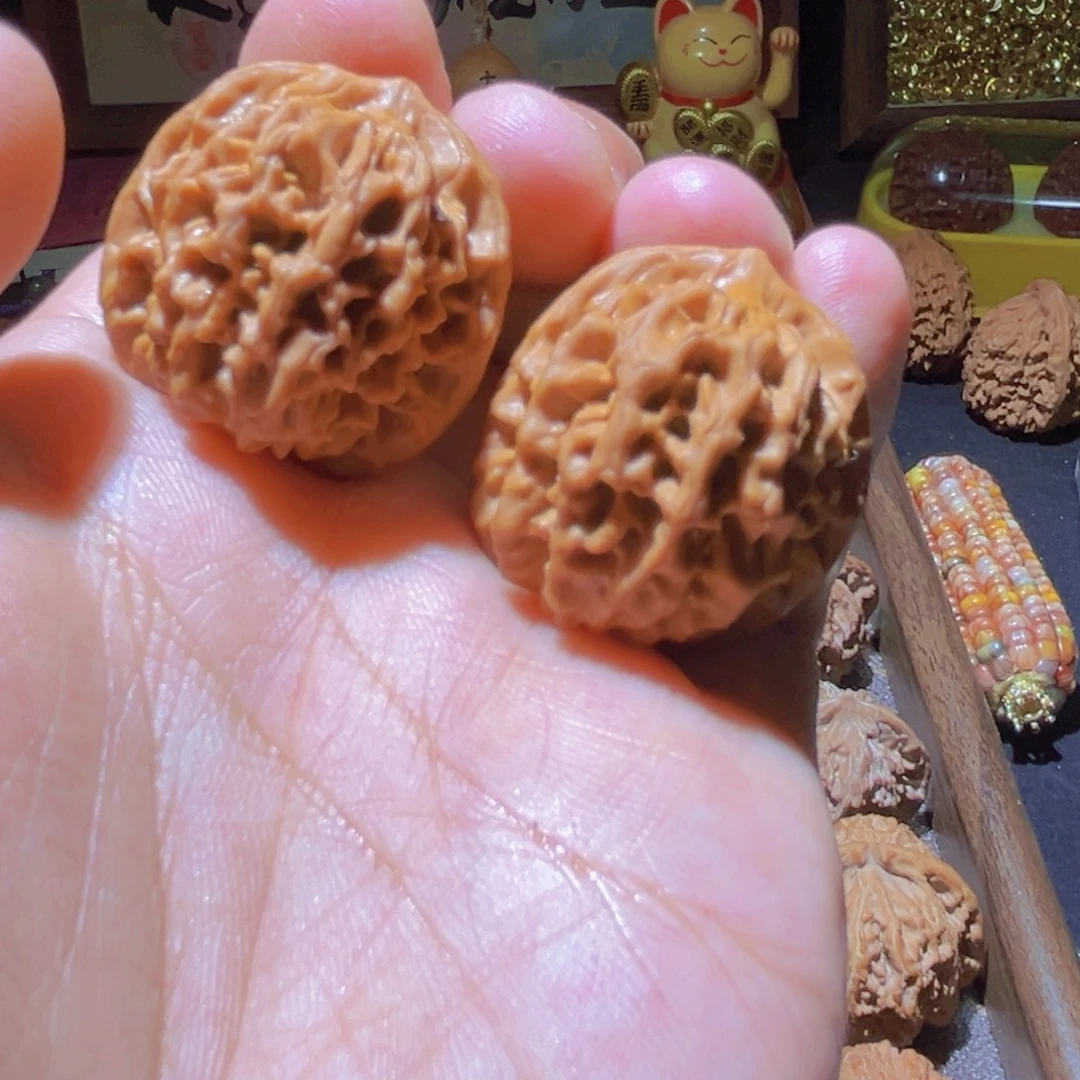 瑞麟文玩核桃秦闷 手捻