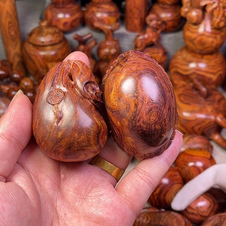 黄花梨/降香黄檀八*马海南黄花梨工艺品