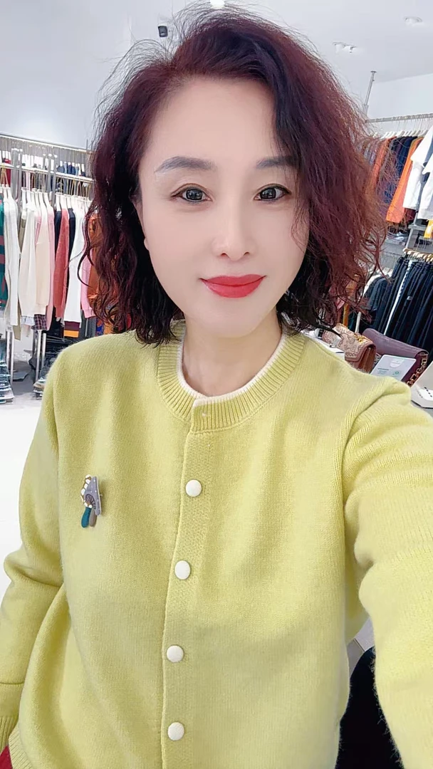 小蘑菇休闲两用小衫