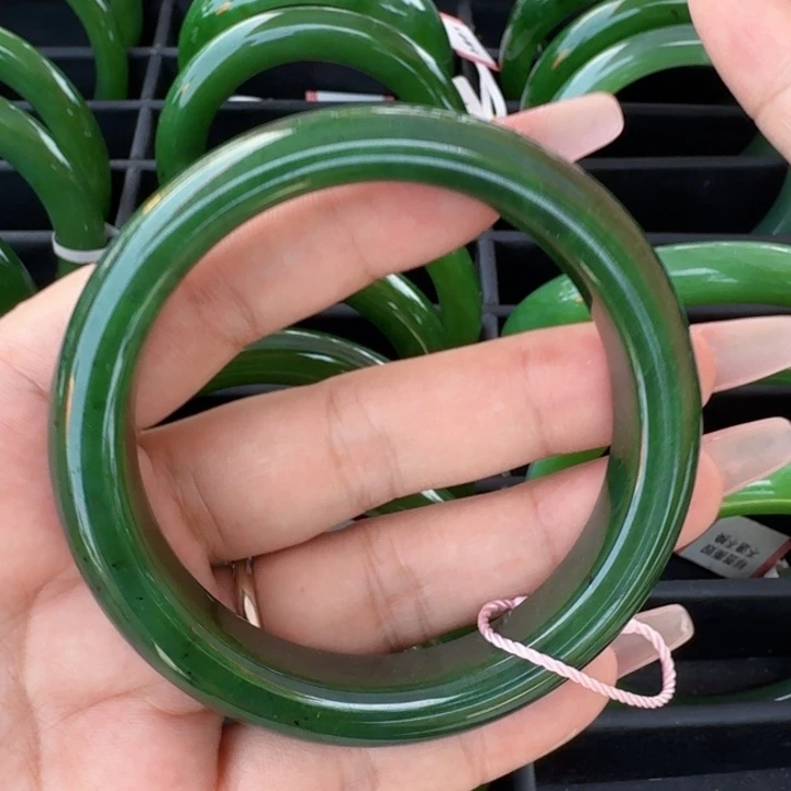 和田玉（碧玉）手镯未镶嵌