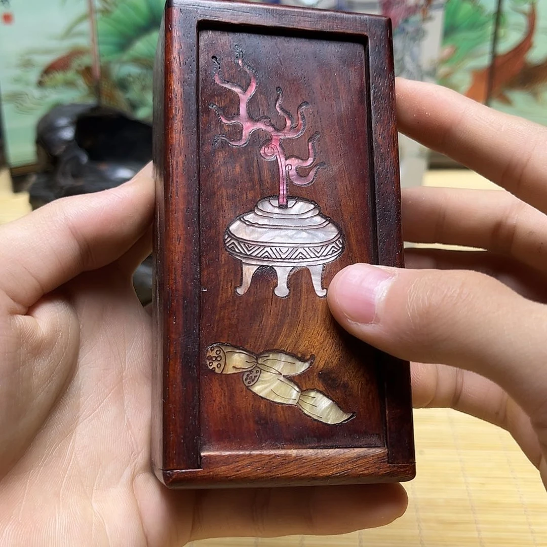 滴血莲花菩提吊坠