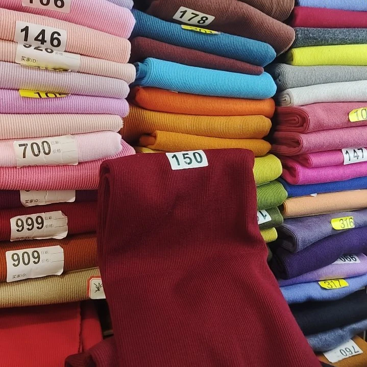 半米黑色的。。。。。。。