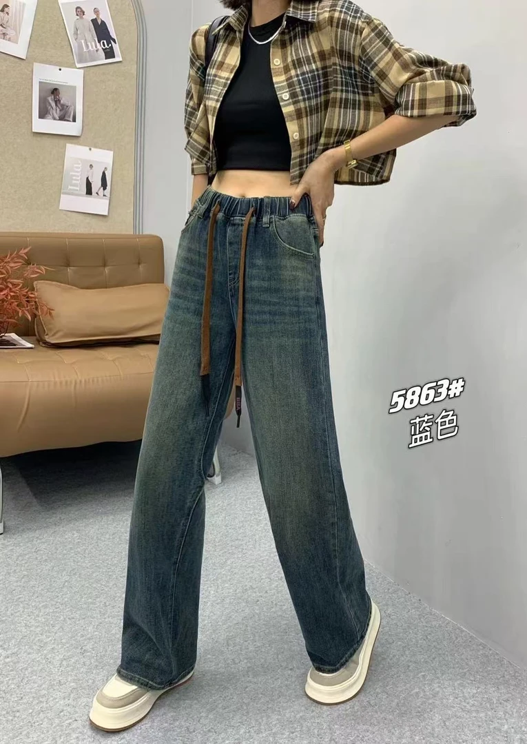 百搭时尚直筒牛仔裤5863