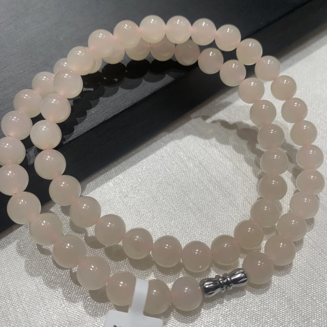 精品和田玉精美项链