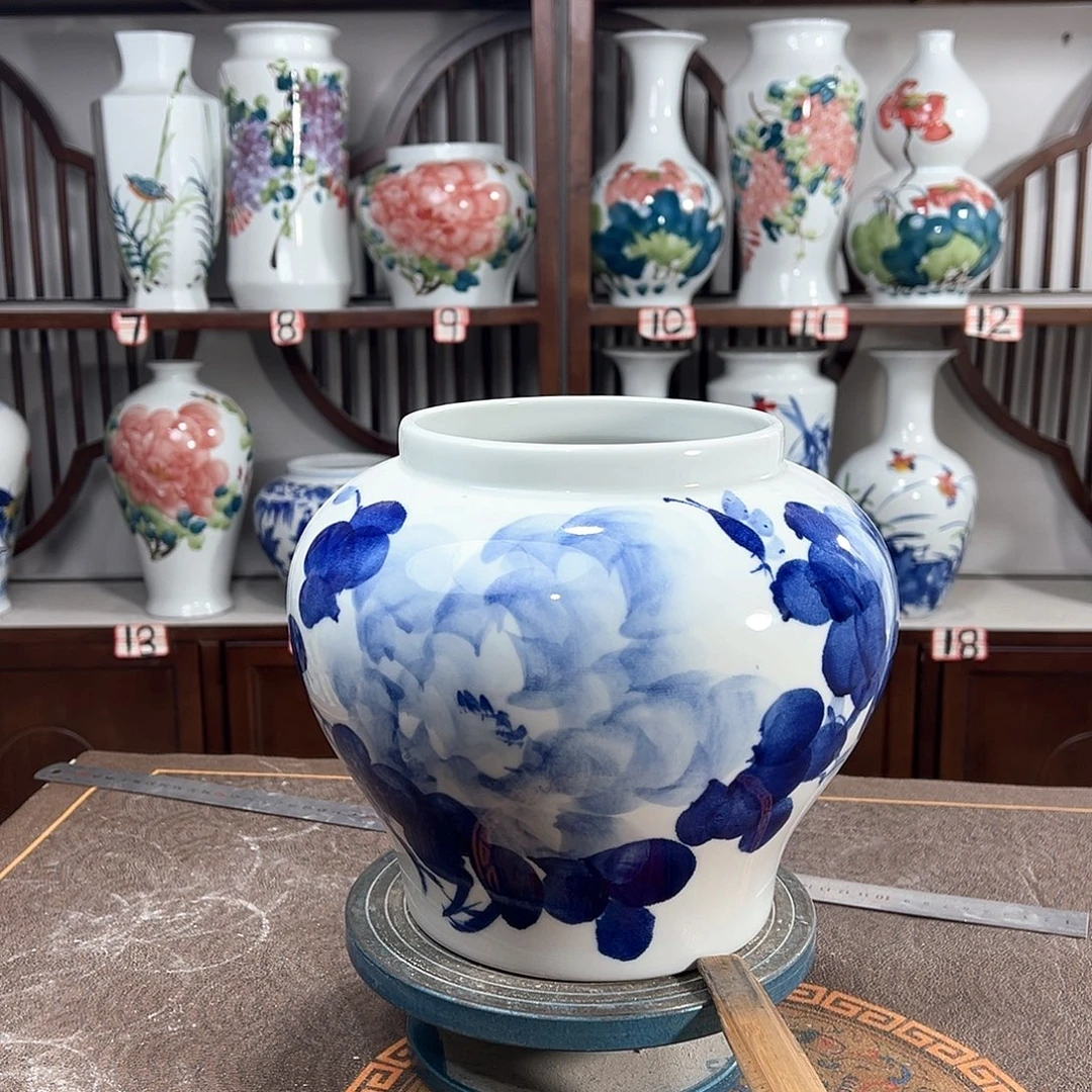 摆件景德镇陶瓷大口青牡
