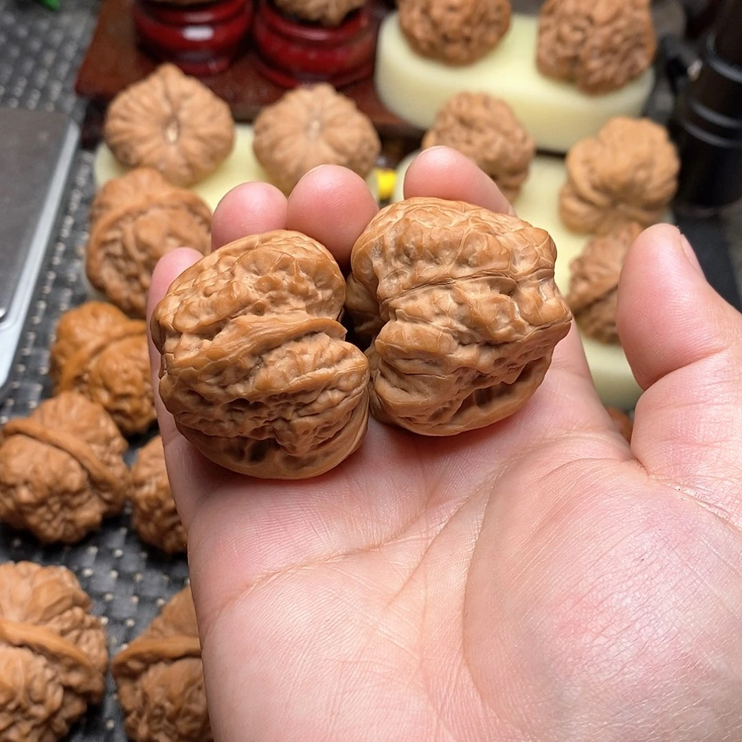 文玩核桃把件小**国蛤蟆头