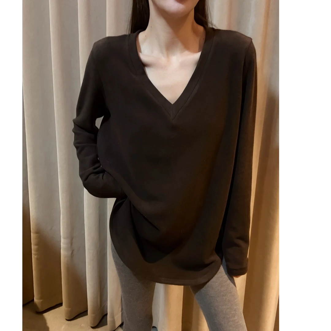 KIKI【显瘦棉T】2025冬季V领加绒加厚气质T恤25W170