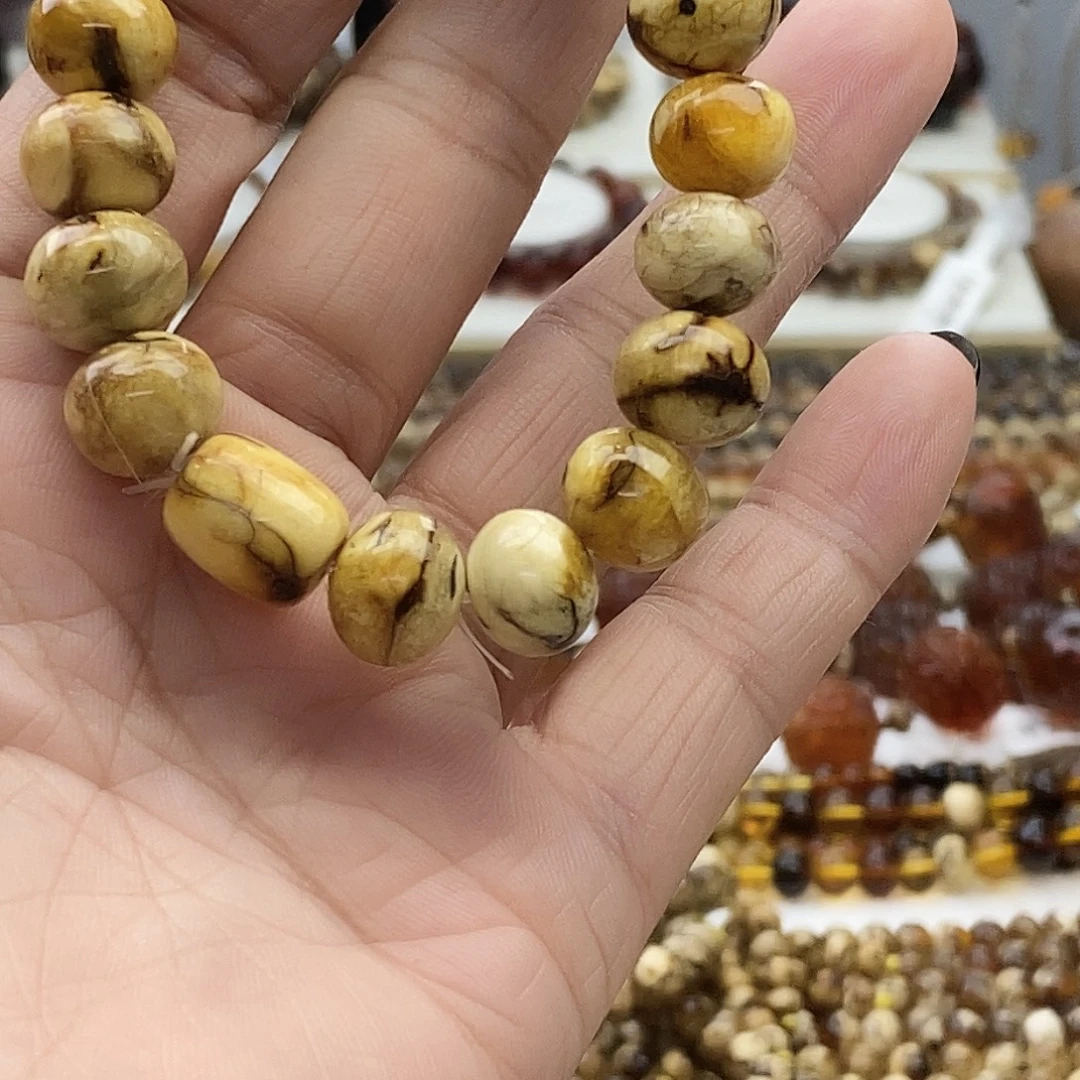 x***6琥珀未镶嵌裸石琥珀11