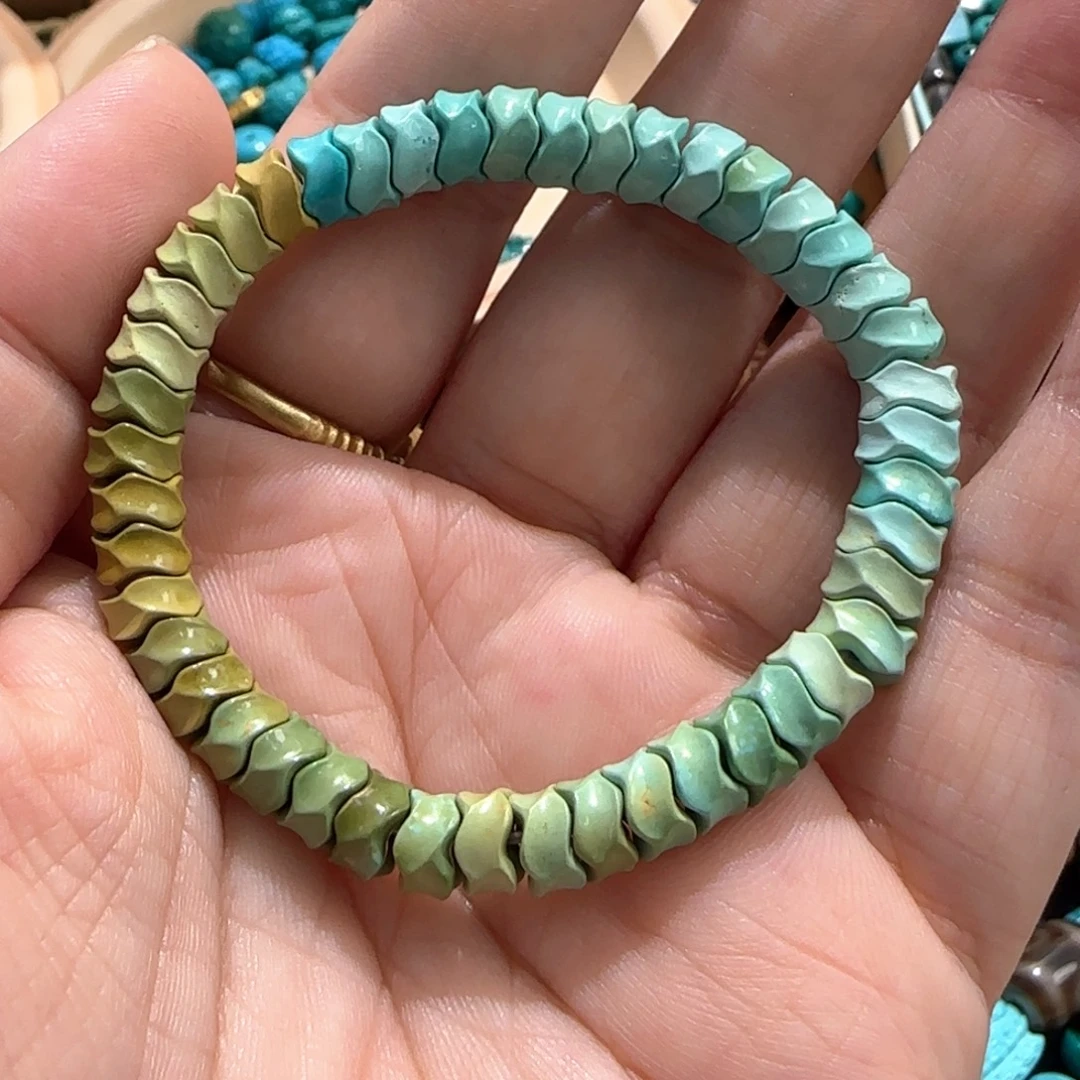 绿松石未镶嵌配饰