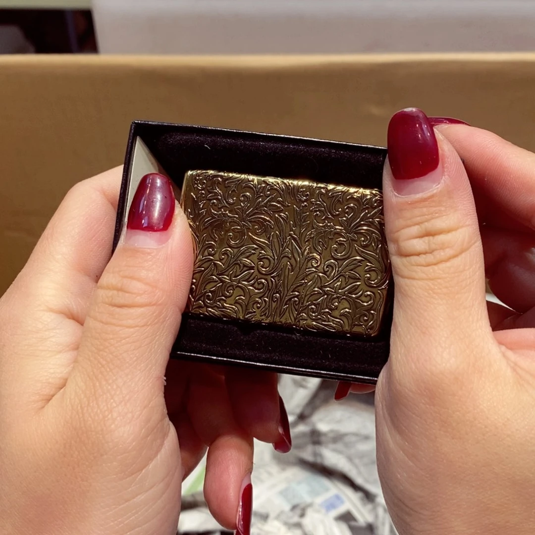 如图所示 观兰器物君*