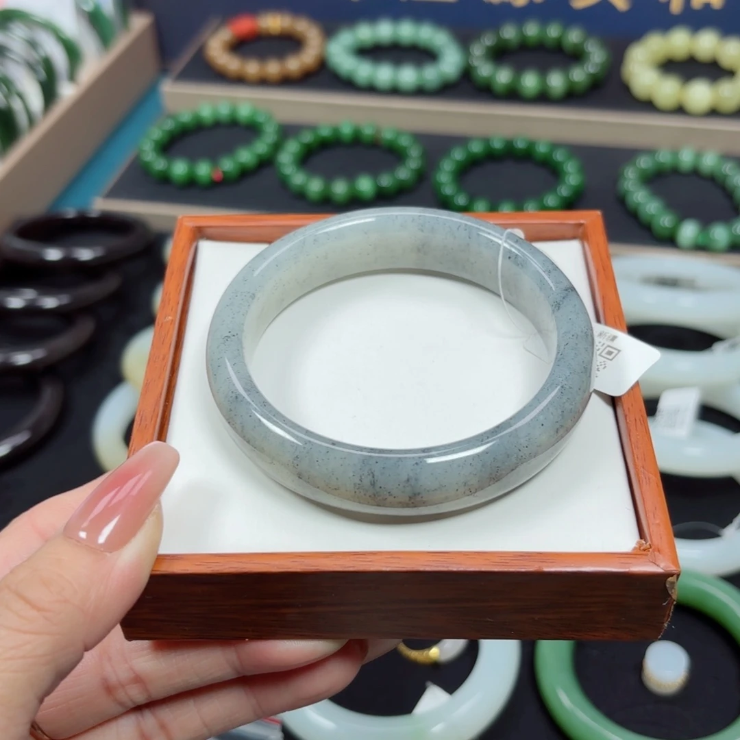 ****饶和田玉未镶嵌手链手镯60.3