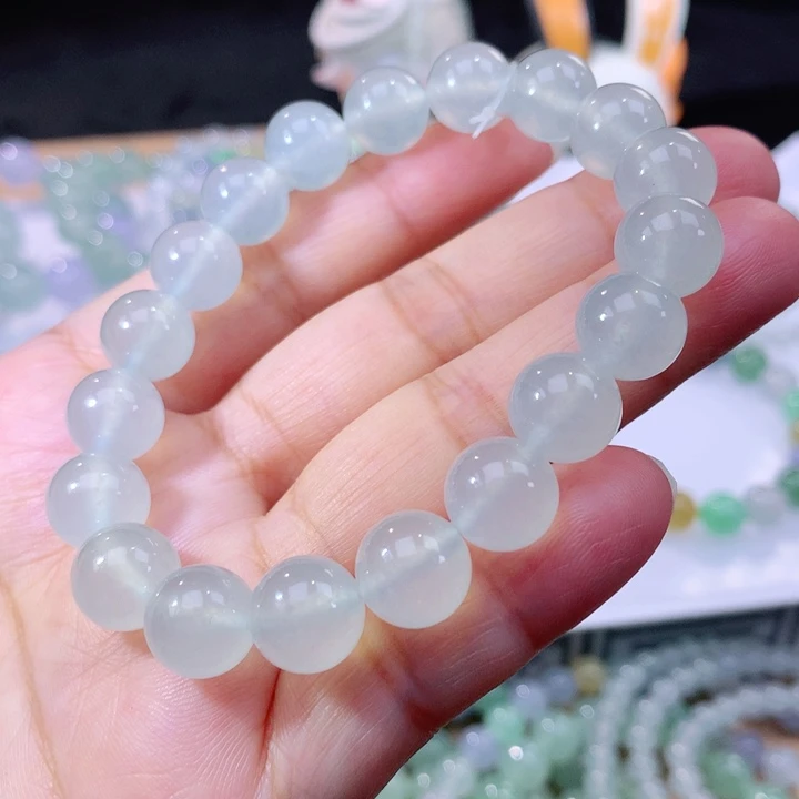 翡翠手链未镶嵌翡翠