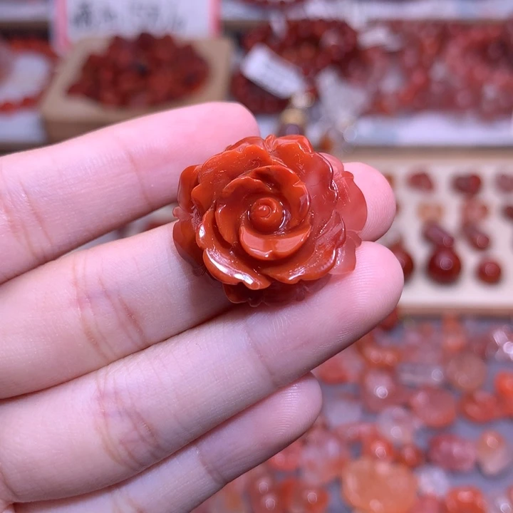 南红玛瑙未镶嵌珠宝半成品40