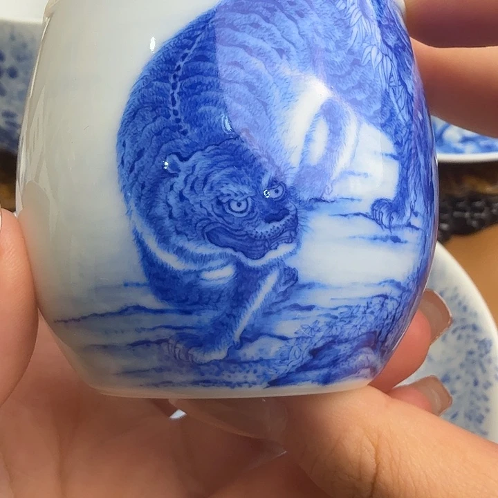 青***影盉木。  老虎杯。