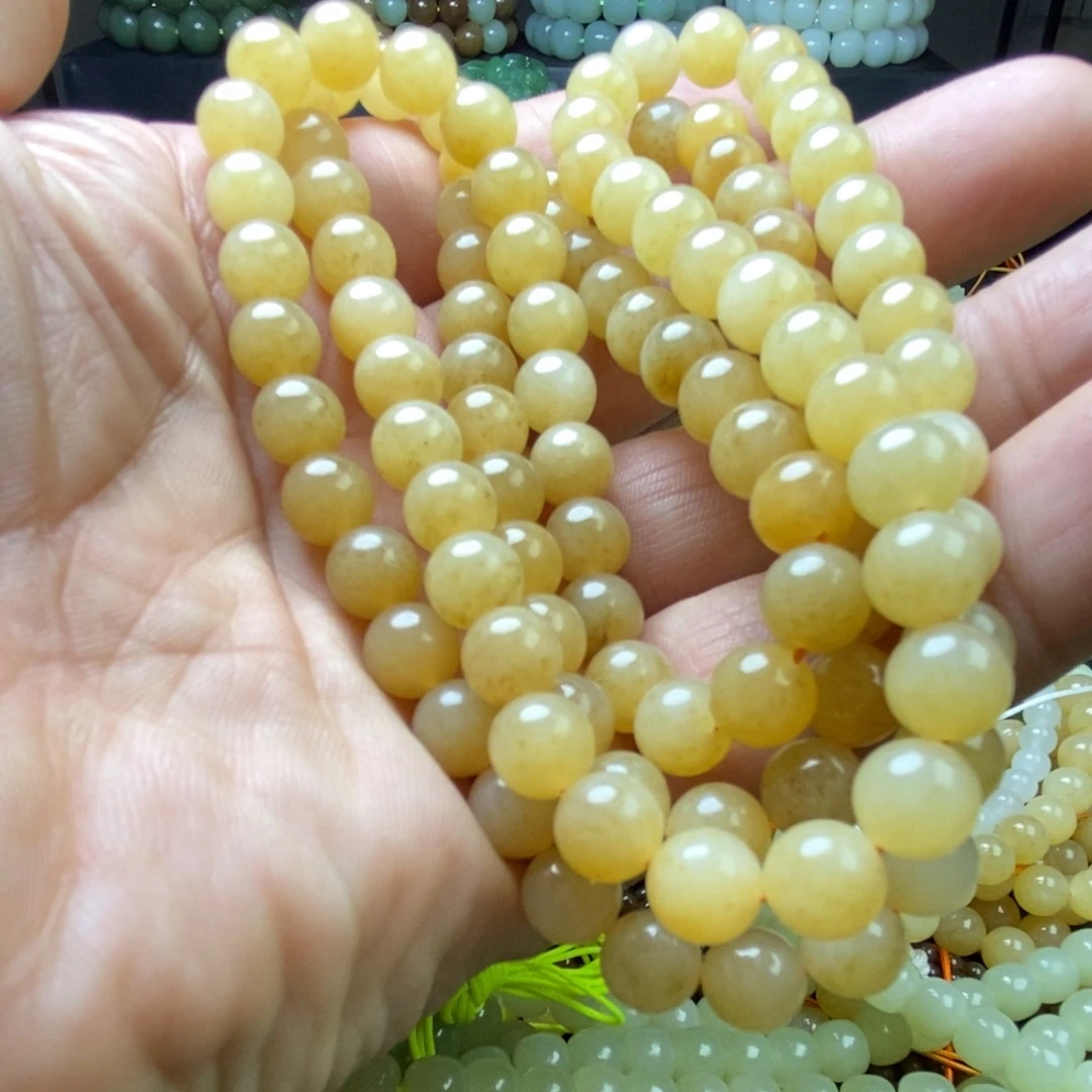 和田玉未镶嵌项链