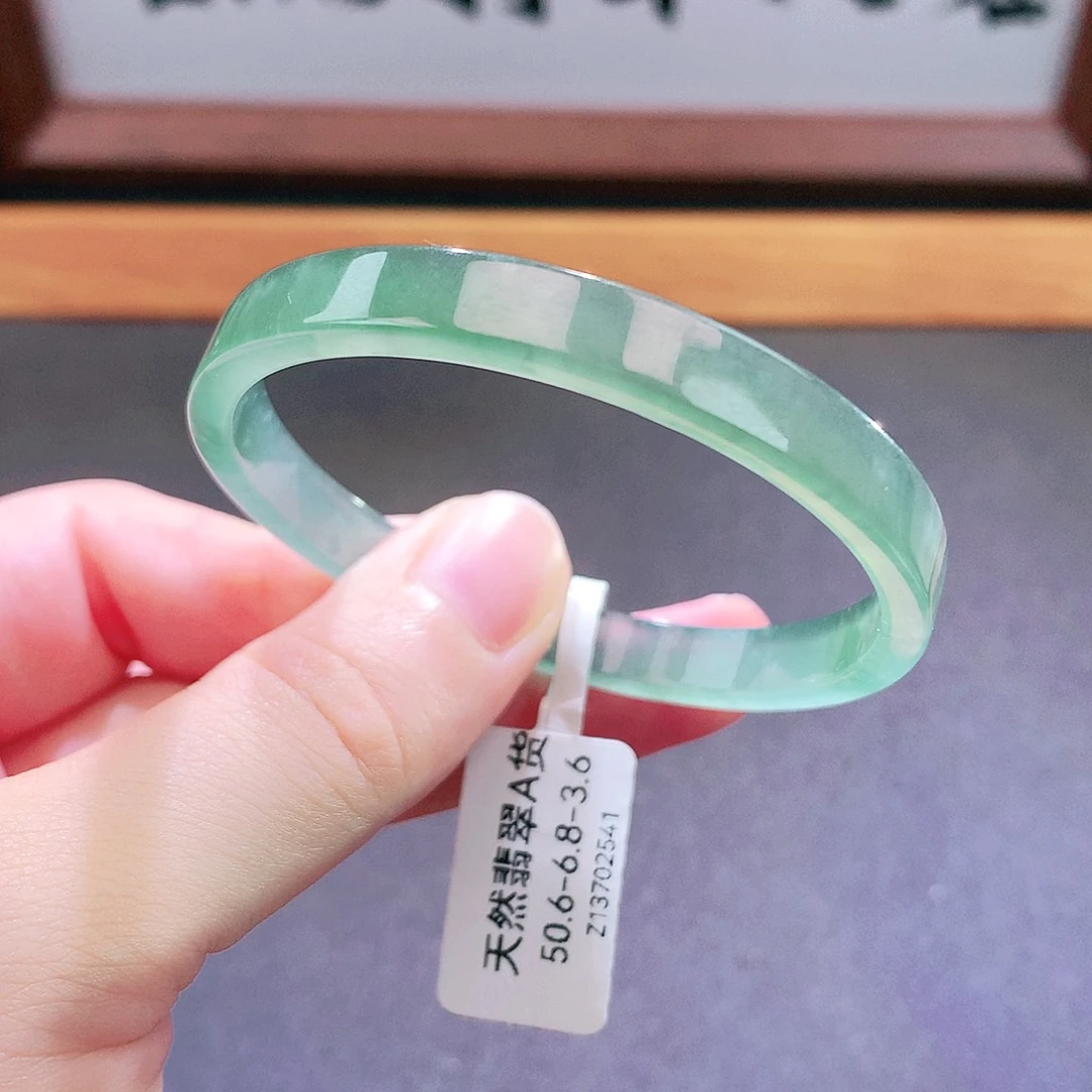 翡翠未镶嵌手镯天然翡翠