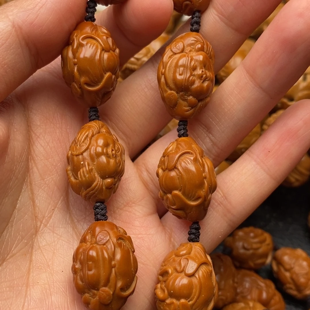 橄榄核手串横财神