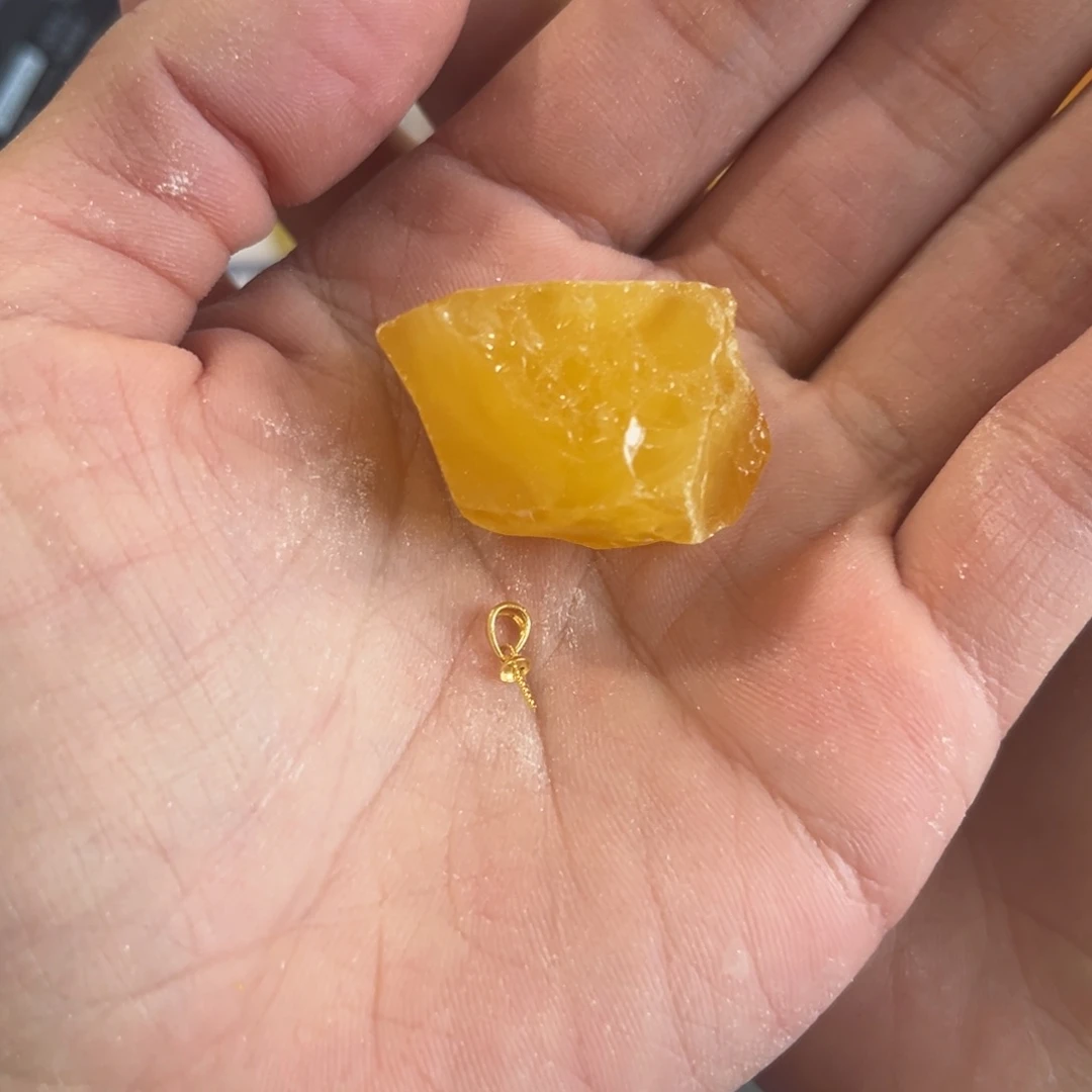 定制蜜蜡18K金镶嵌卡****）