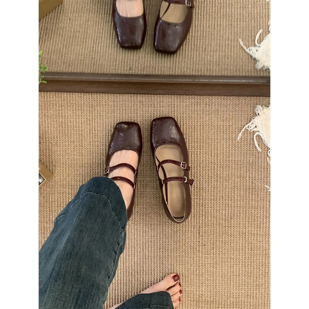 法式复古方头浅口单鞋女中跟气质仙女晚晚风通勤2025新款单鞋女鞋