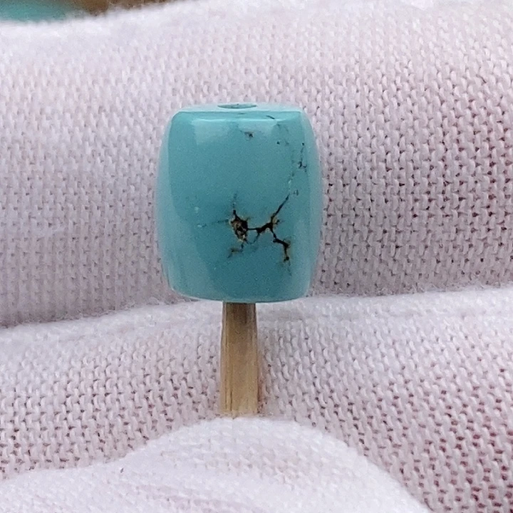 绿松石未镶嵌珠宝奇石7.9