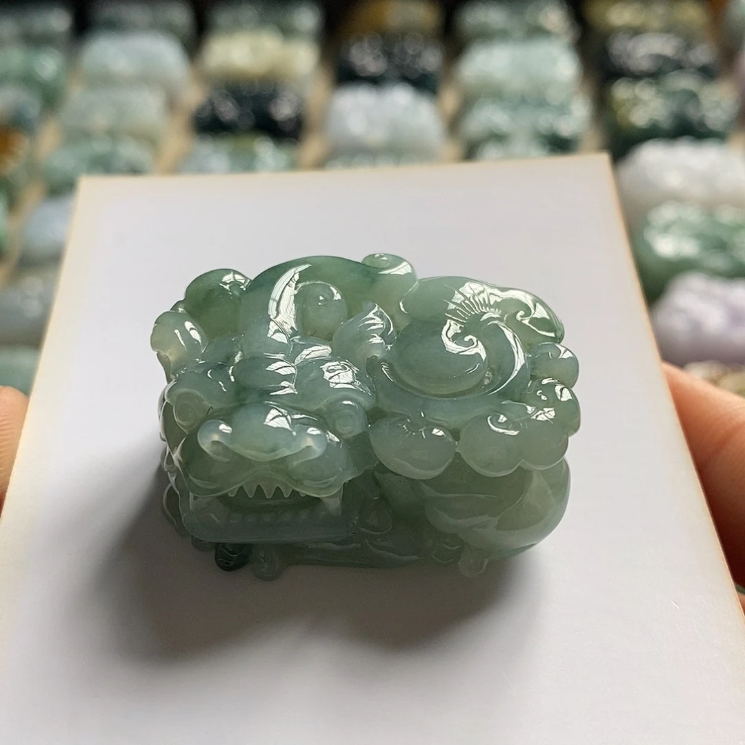 翡翠未镶嵌颈饰天然翡翠貔貅吊坠
