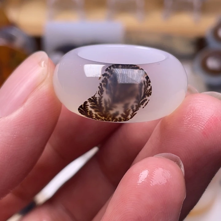 玛瑙/玉髓未镶嵌吊坠(不含链)